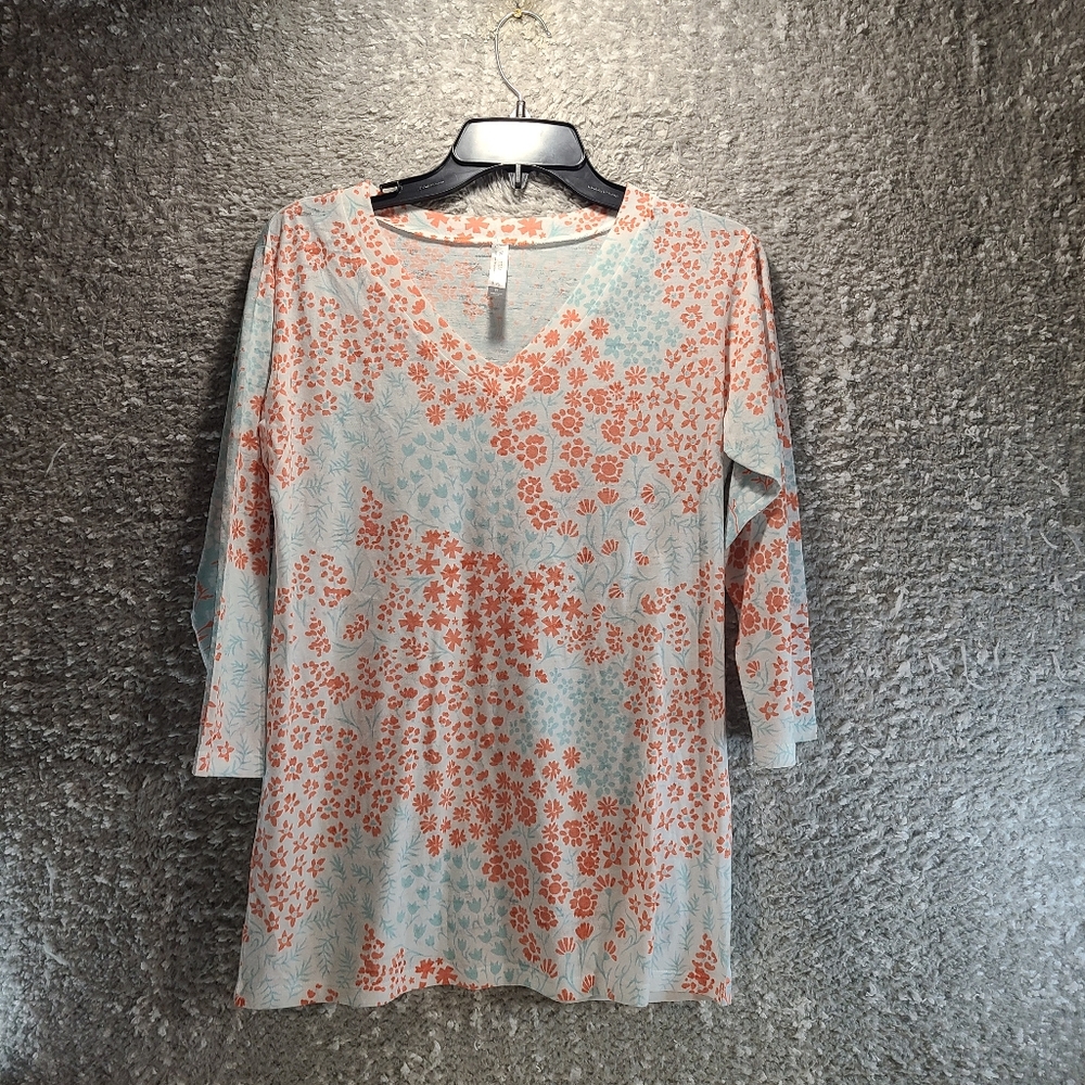 Whimsy Rose Top 3/4 Sleeve Shirt Floral Small V Neck Cotton Polyester USA MADE
